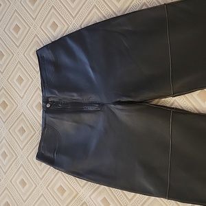 Black leather pants, Size S.